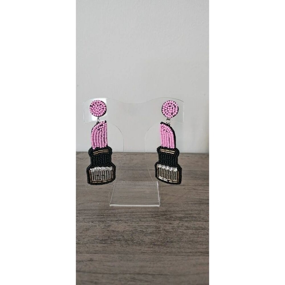 Beaded Felt Back Lipstick Fashion Earrings Pink Black